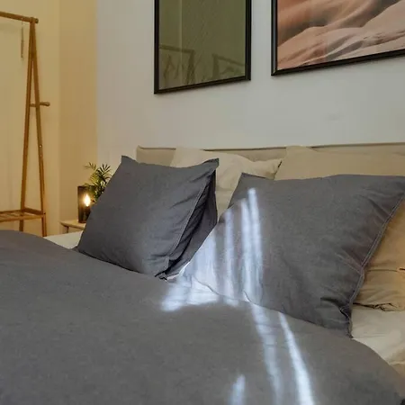 Appartement Serenity - Old Town I Free Street Parking I Balcony Bucarest