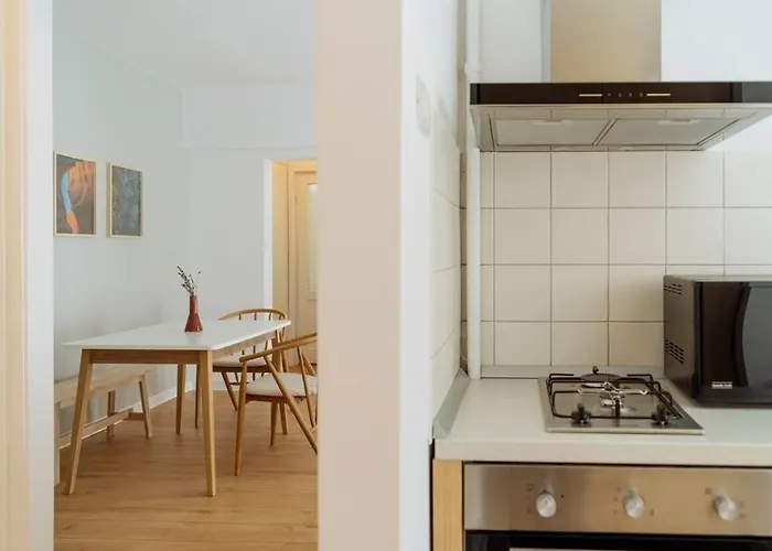 Serenity - Old Town *