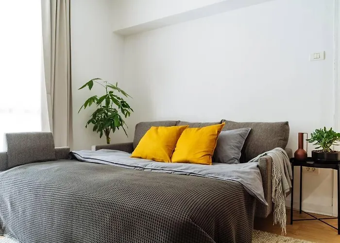 Serenity - Old Town *