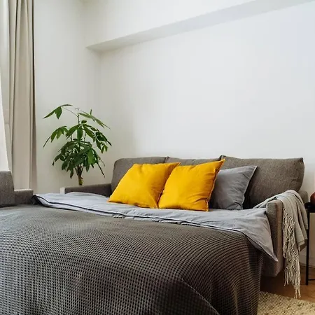 Serenity - Old Town *